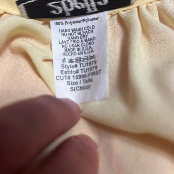 Yellow strappy top with cross over front and tie at the side, new without tags - Picture 9 of 9